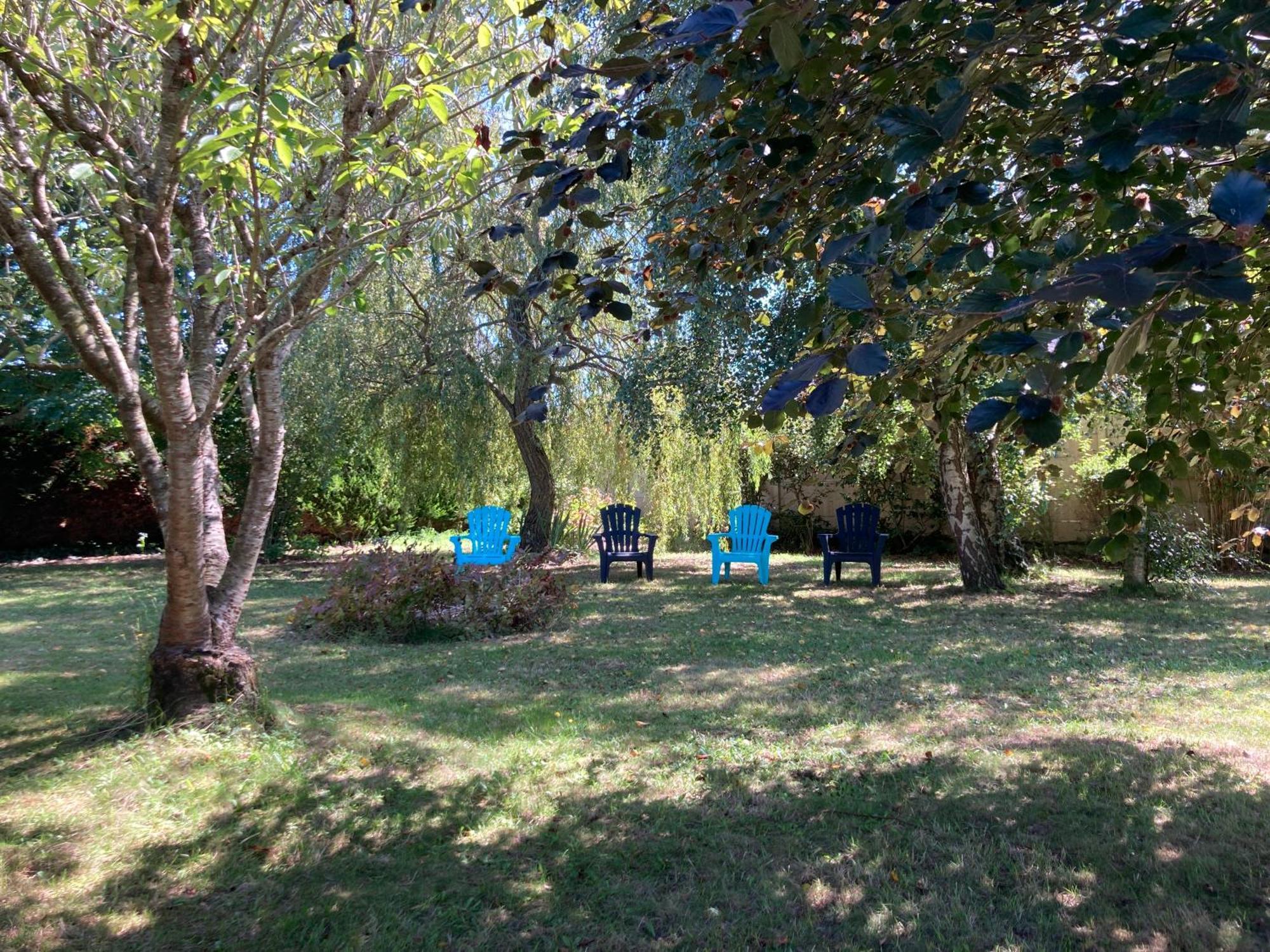 Maison Familiale Dans Une Rue Paisible Gouville-sur-Mer Экстерьер фото